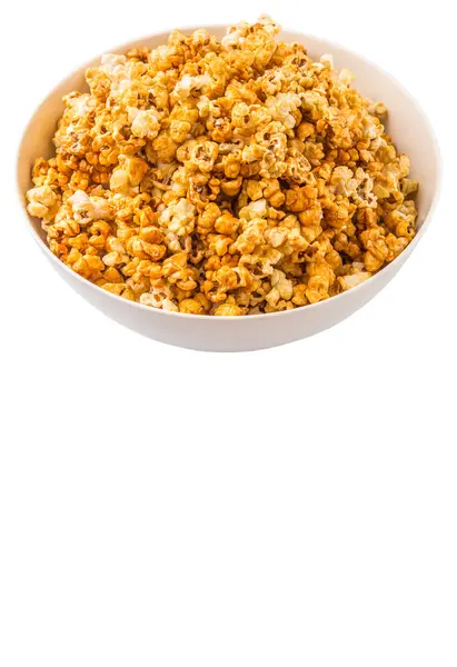 Popcorn Caramello Ciotola Bianca Sfondo Bianco — Foto Stock