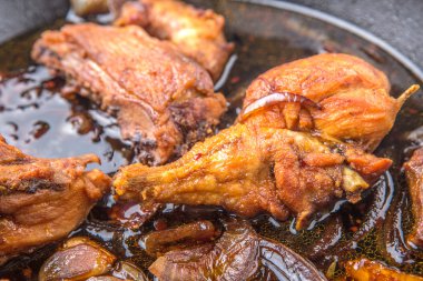 Kızarmış tavuk, soya sos