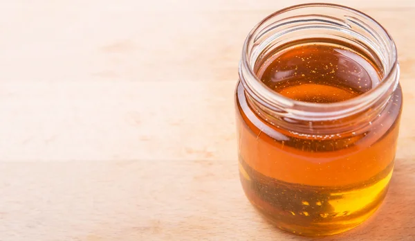 Miel en tarro Mason —  Fotos de Stock