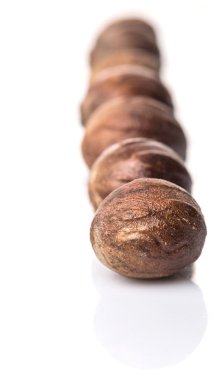 Beyaz üzerine Hindistan cevizi