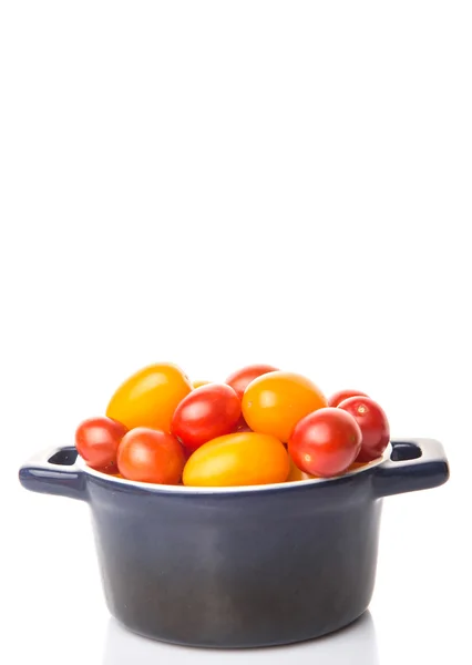 Gelbe und rote Traubentomaten — Stockfoto