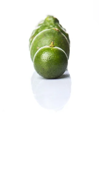 Lime, Makrut kalk och Calamansi — Stockfoto