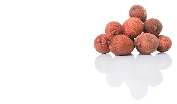 Mogen Lychee Frukter Över Vit Bakgrund — Stockfoto