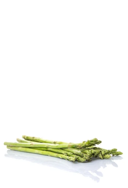 Verse groene asperges plantaardige — Stockfoto