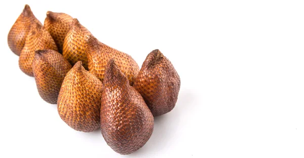 Salak Frukt Eller Orm Frukter Över Vit Bakgrund — Stockfoto