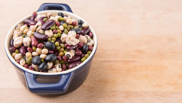 Mix Bean In Blue Pot — Stockfoto