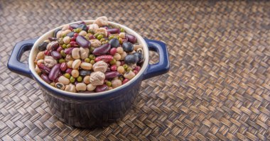 Mix Bean In Blue Pot