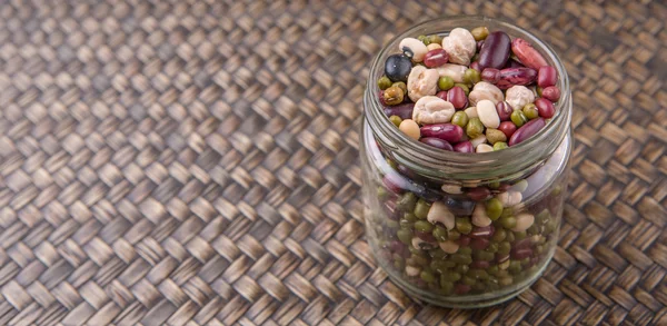 Mix Beans In Mason Jar — 图库照片