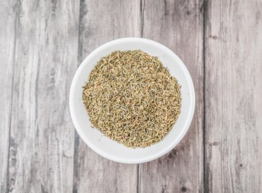 Kurutulmuş kekik otlar