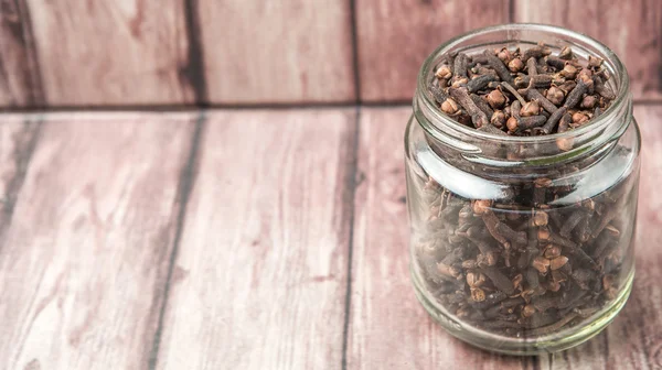 Clove Spice In Mason Jar — Stock Photo, Image