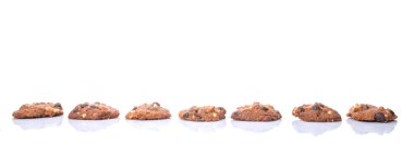 Ev yapımı çikolatalı kurabiyeler.