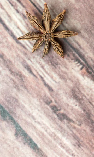 Estrela Especiarias Anis Sobre Fundo Madeira Resistido — Fotografia de Stock