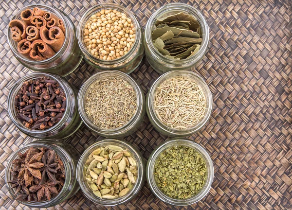 Herbs And Spices In Mason Jars — Φωτογραφία Αρχείου
