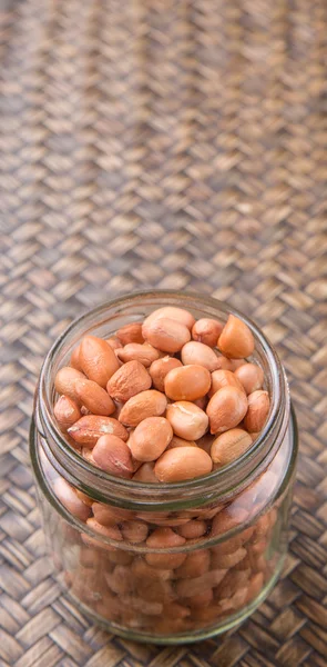 Nuez molida o cacahuetes —  Fotos de Stock