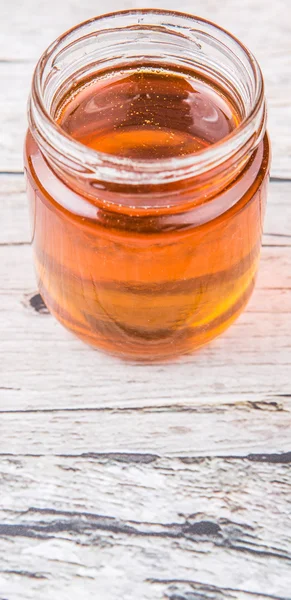 Honing In Mason Jar — Stockfoto