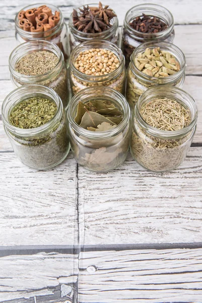 Herbs and Spices In Mason Jars — Φωτογραφία Αρχείου