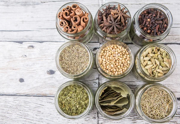 Herbs and Spices In Mason Jars — Stockfoto