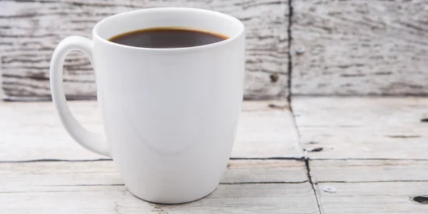 Kubek gorącej kawy — Zdjęcie stockowe