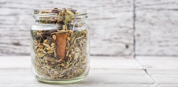 Mix Herbs And Spices In Mason Jar — Stok Foto