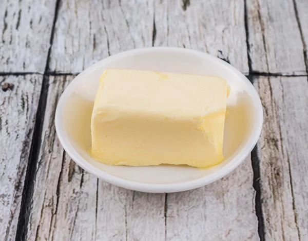 Un tazón de mantequilla — Foto de Stock