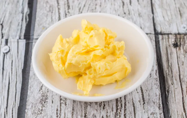 Een kom van Margarine — Stockfoto