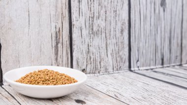 Çemen otu tohumu kase