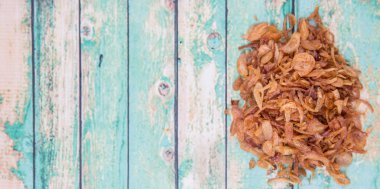 Derin kızarmış arpacık