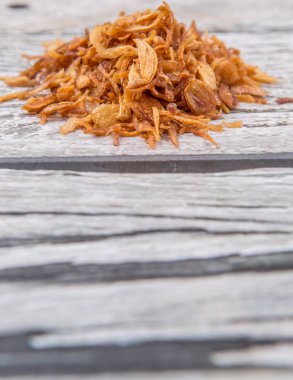 Derin kızarmış arpacık