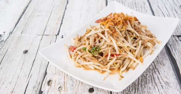 Ensalada de brotes de frijol — Foto de Stock