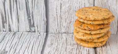 Japon pirinç kraker