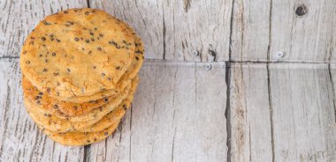 Japon pirinç kraker