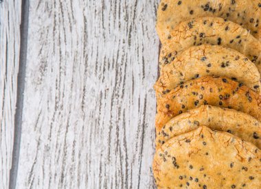 Japon pirinç kraker