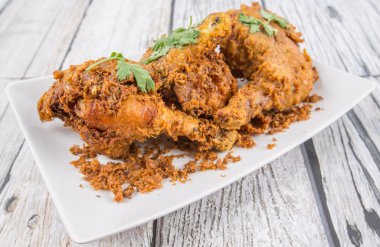 Cava Ayam Penyet çanağı