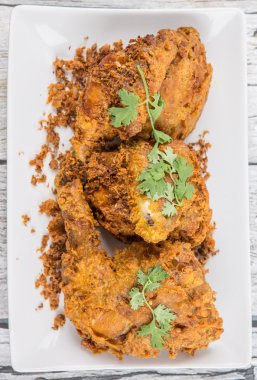 Cava Ayam Penyet çanağı