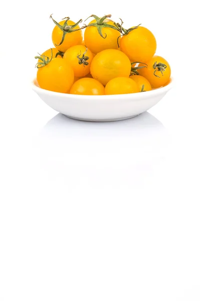 Mini-gelbe Kirschtomate — Stockfoto