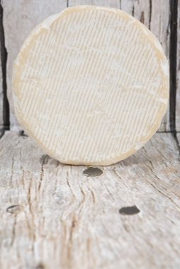 Yuvarlak mavi peynir