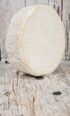 Yuvarlak mavi peynir