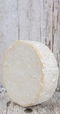 Yuvarlak mavi peynir