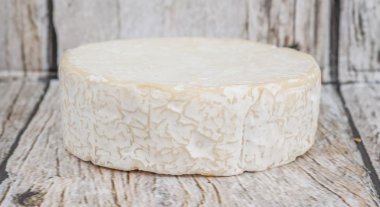 Yuvarlak mavi peynir