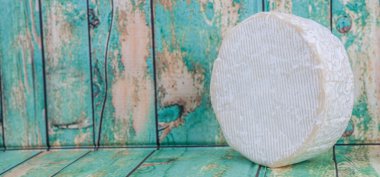 Yuvarlak mavi peynir