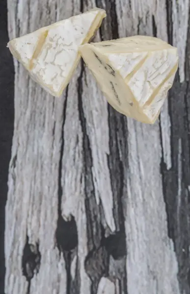 Rebanadas de queso azul —  Fotos de Stock