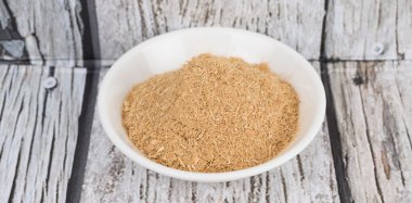 Kurutulmuş limon tozu