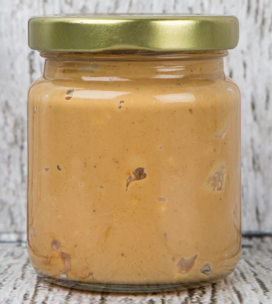 Arašídové máslo v Mason Jar — Stock fotografie