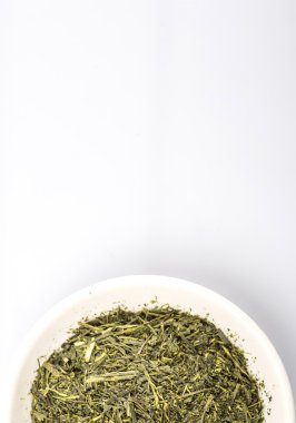 Kurumuş yeşil çay yaprakları