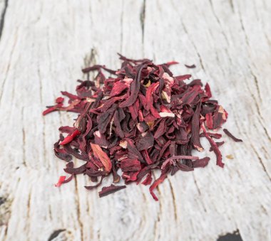Kurutulmuş Hibiscus çay yaprakları