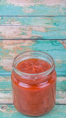 Spagetti sosu Mason kavanoz