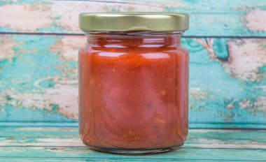 Spagetti sosu Mason kavanoz