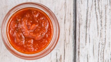 Spagetti sosu Mason kavanoz