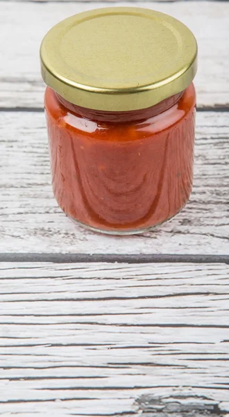 意大利面条酱玻璃瓶 — 图库照片
