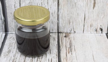 Mason kavanoza balsamik sirke